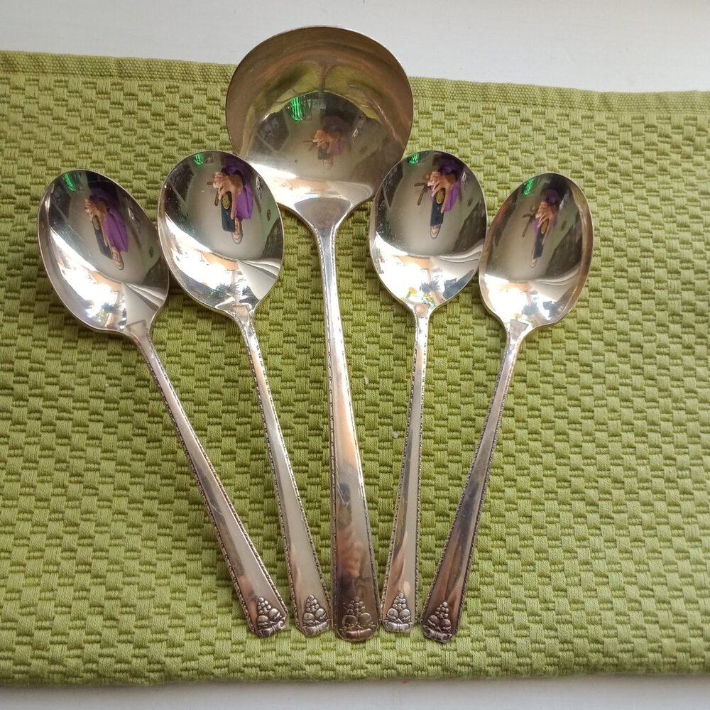 Bordeaux 5 pc Soup Serve Set